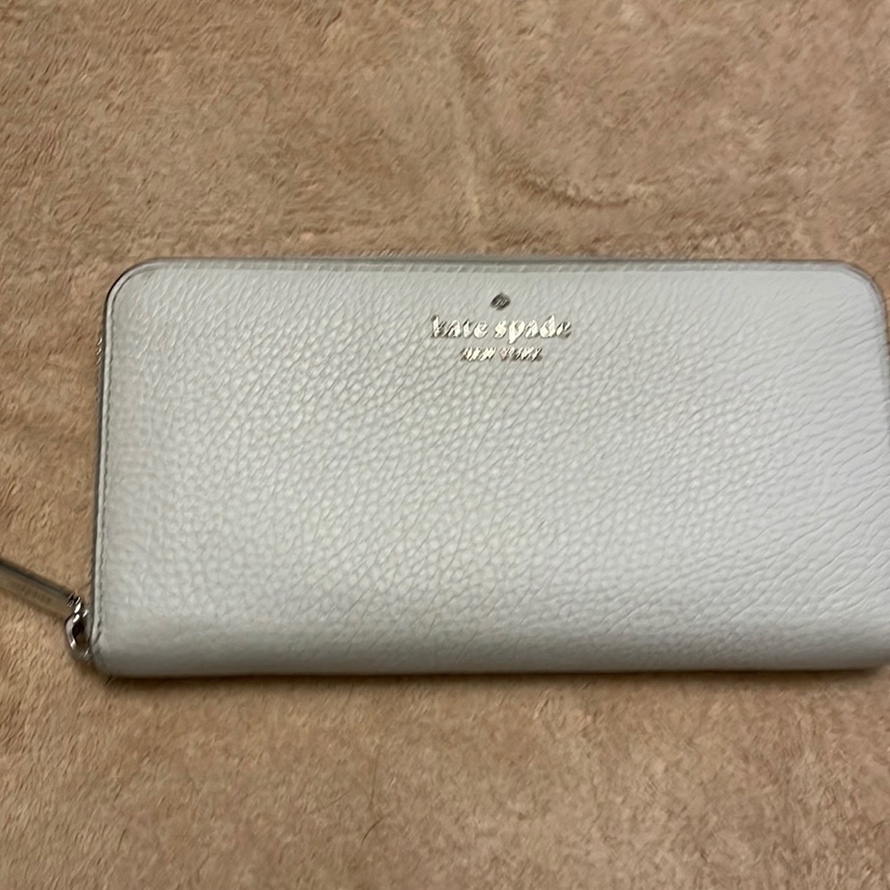 Kate Spade ♠️ Wallet